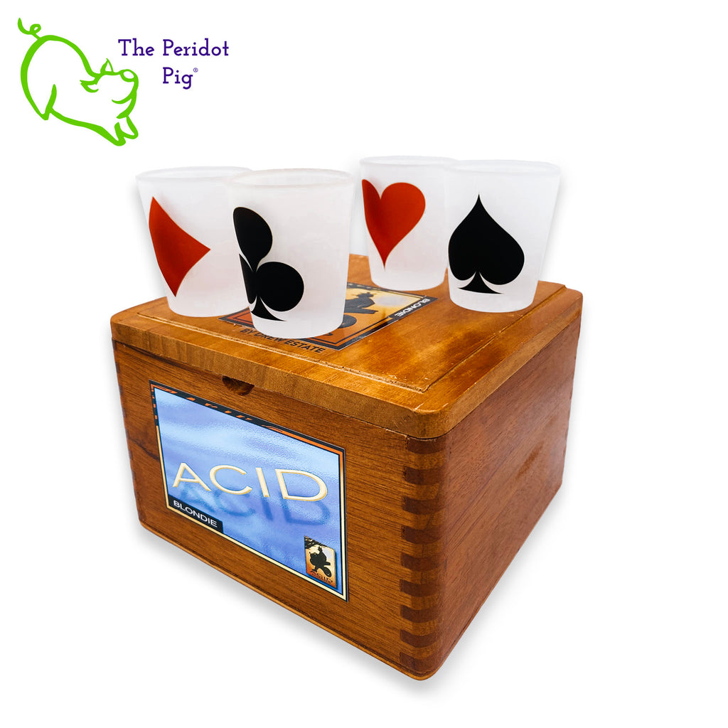 Do you have cigar smoking, card playing, shot drinking kind of friend?? Here's the perfect gift for them! We've taken a gently used cigar box and added a holder for 4 frosted glass shot glasses. We've then printed a spade, club, diamond and heart on the front of each shot glass. Front view with four glasses shown.